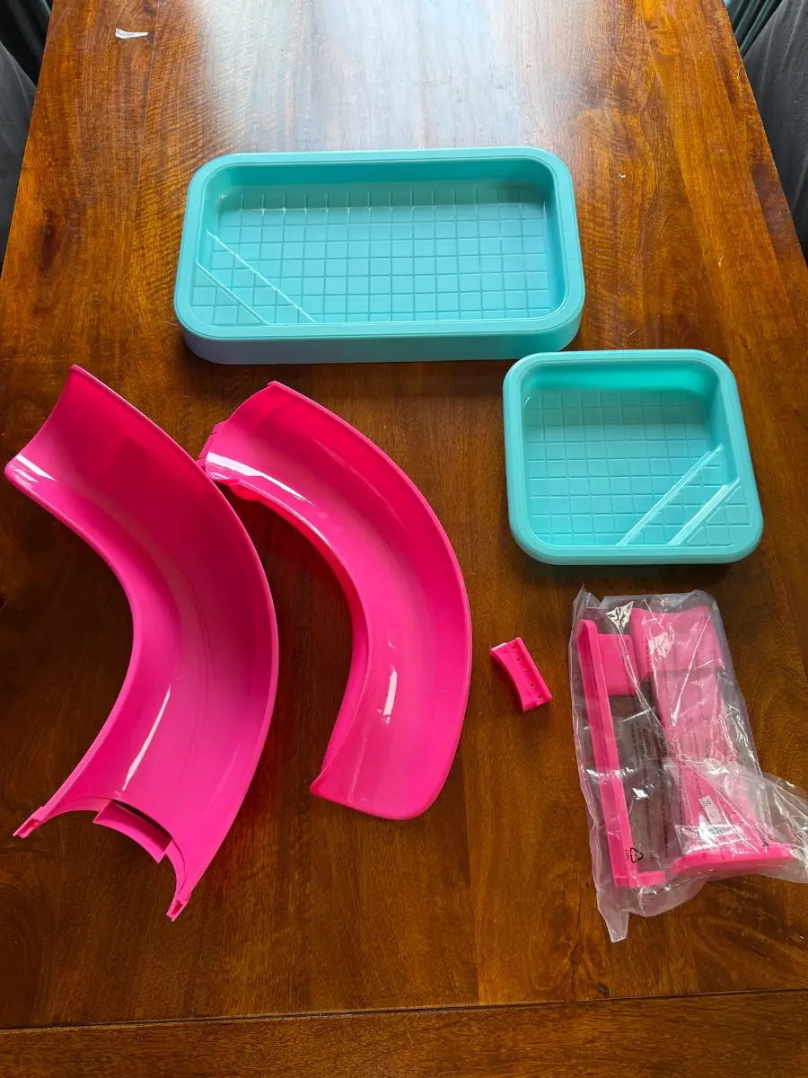 Jupiter Workshops Hollywood Hills Fashion Dolls House - Pool Hot Tub Slide Parts