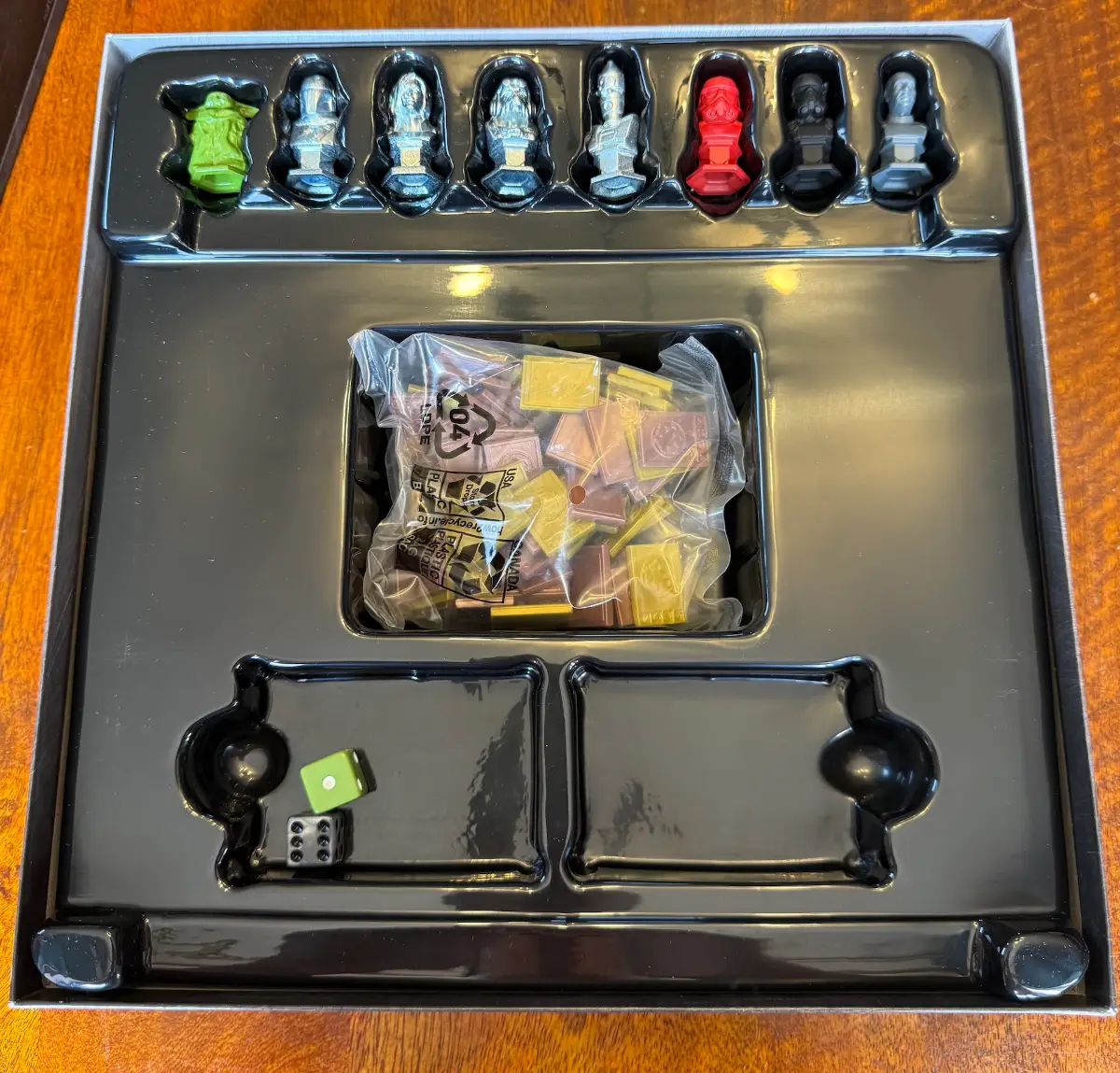 Star Wars Monopoly Saga Spare Parts - Tokens, Buildings, Dice, Box  *Incomplete*