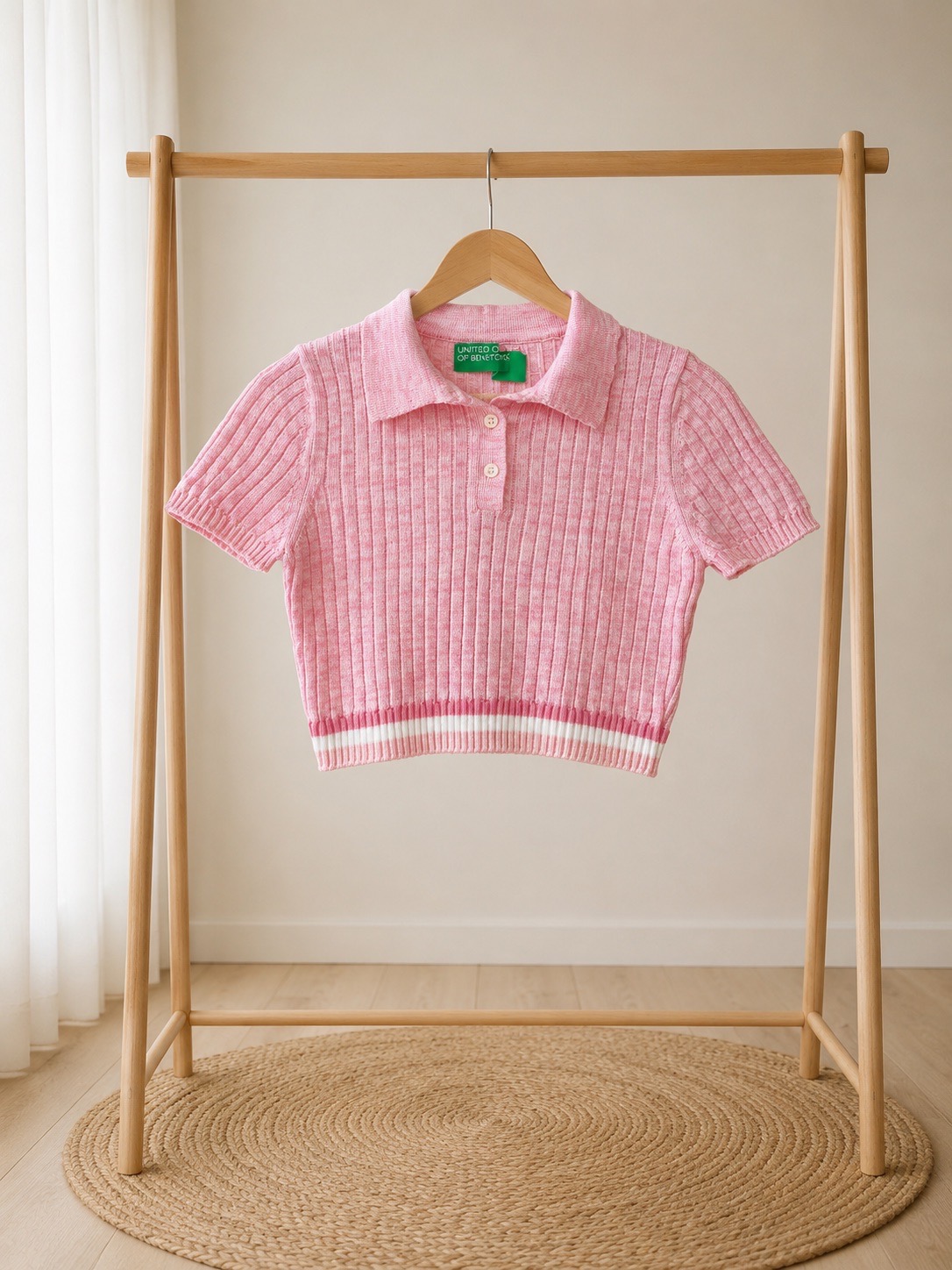 Beautiful United Colors Of Benetton polo top pink size 8-10