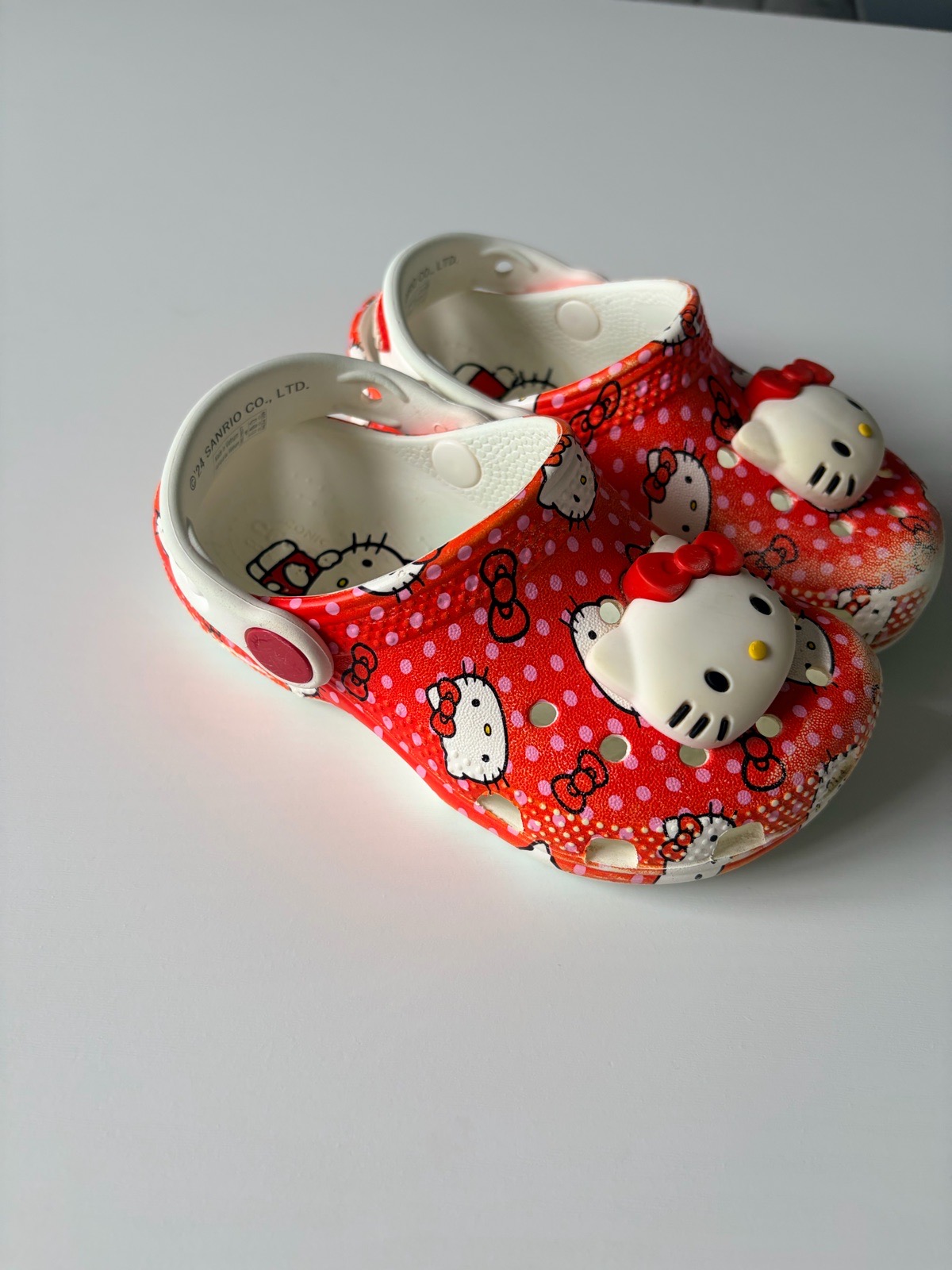 Crocs Hello Kitty Toddler Clogs Red Polka Dot Sanrio C8 Character Shoes