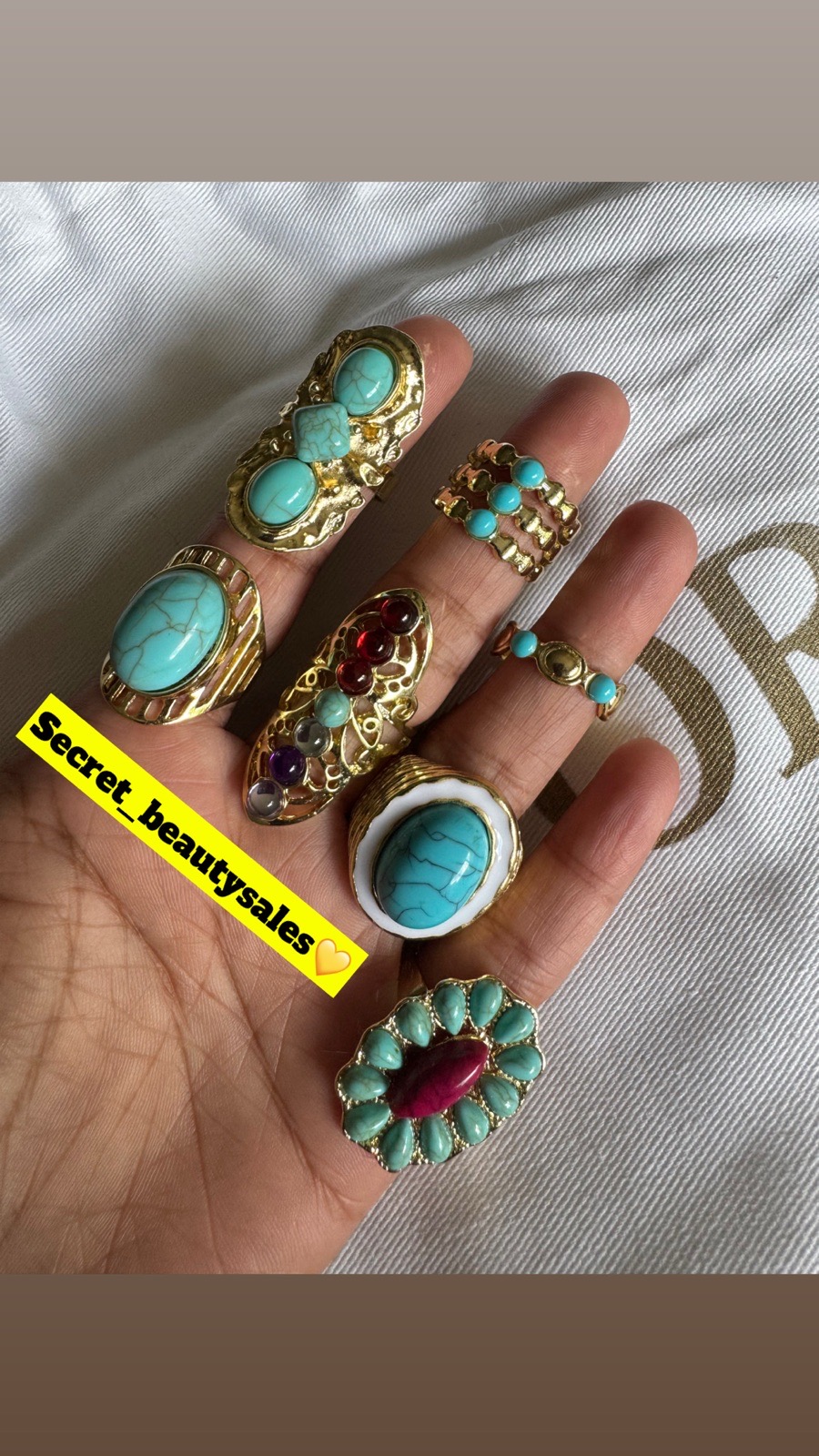 Bundle of vintage boho rings