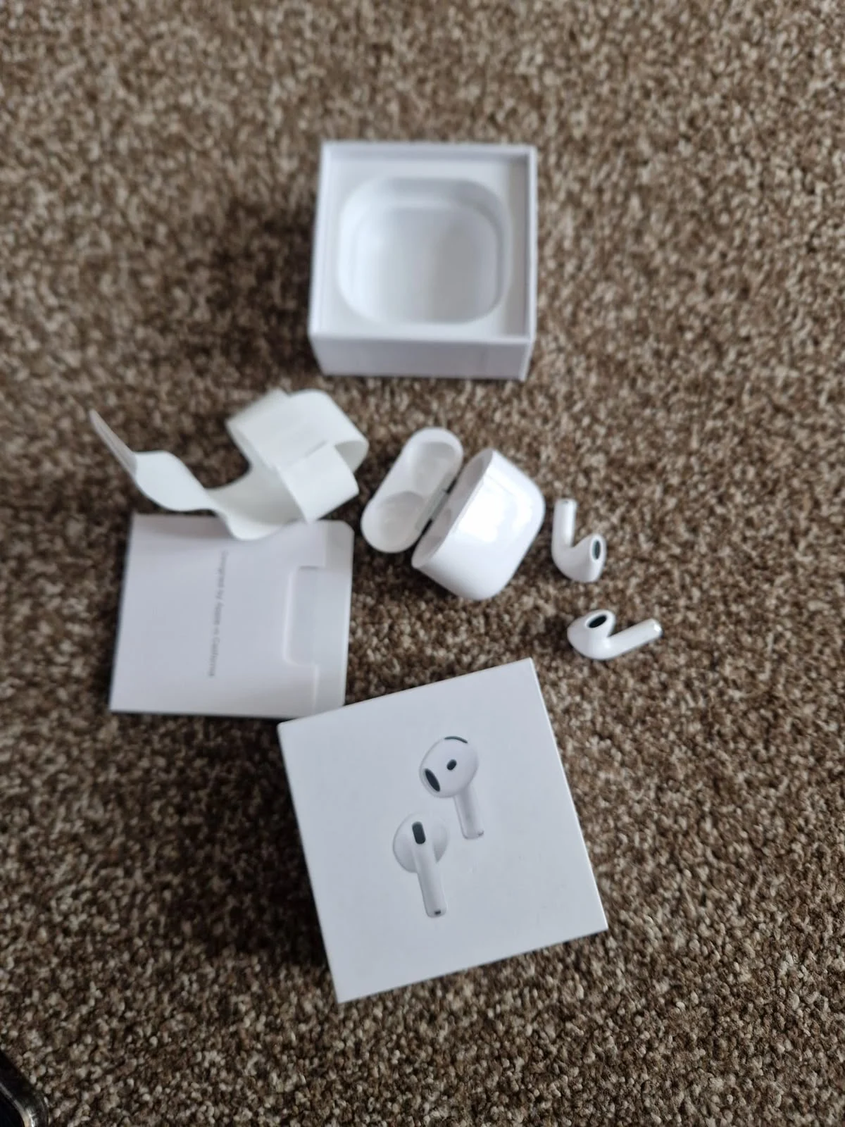 Airpods 4 - bnib