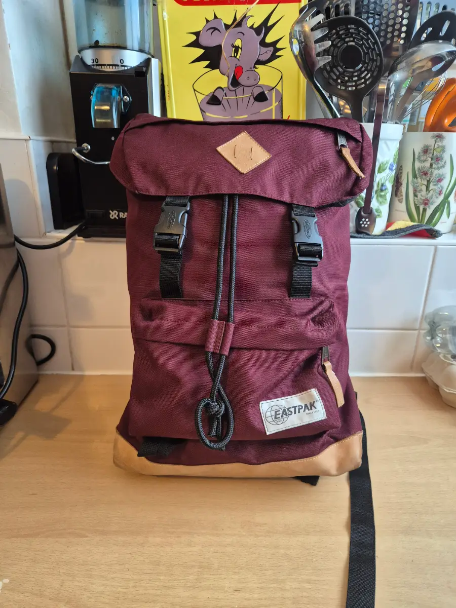 Eastpak "Rowlo into the Out" Bag Burgundy