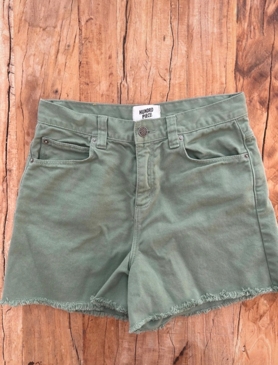 Hundred Pieces | green denim shorts | size 6-8