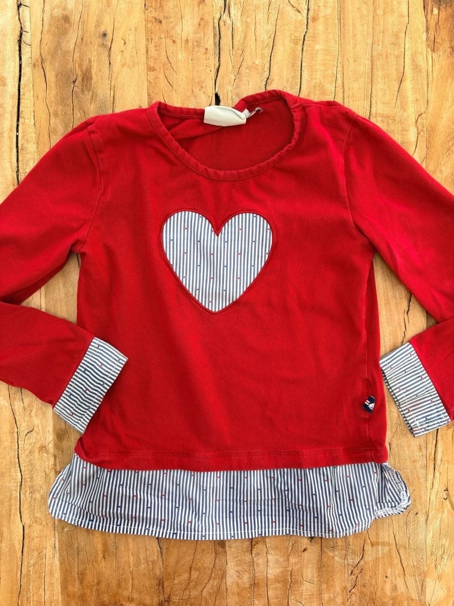 Hublot | long-sleeved heart tshirt | size 5