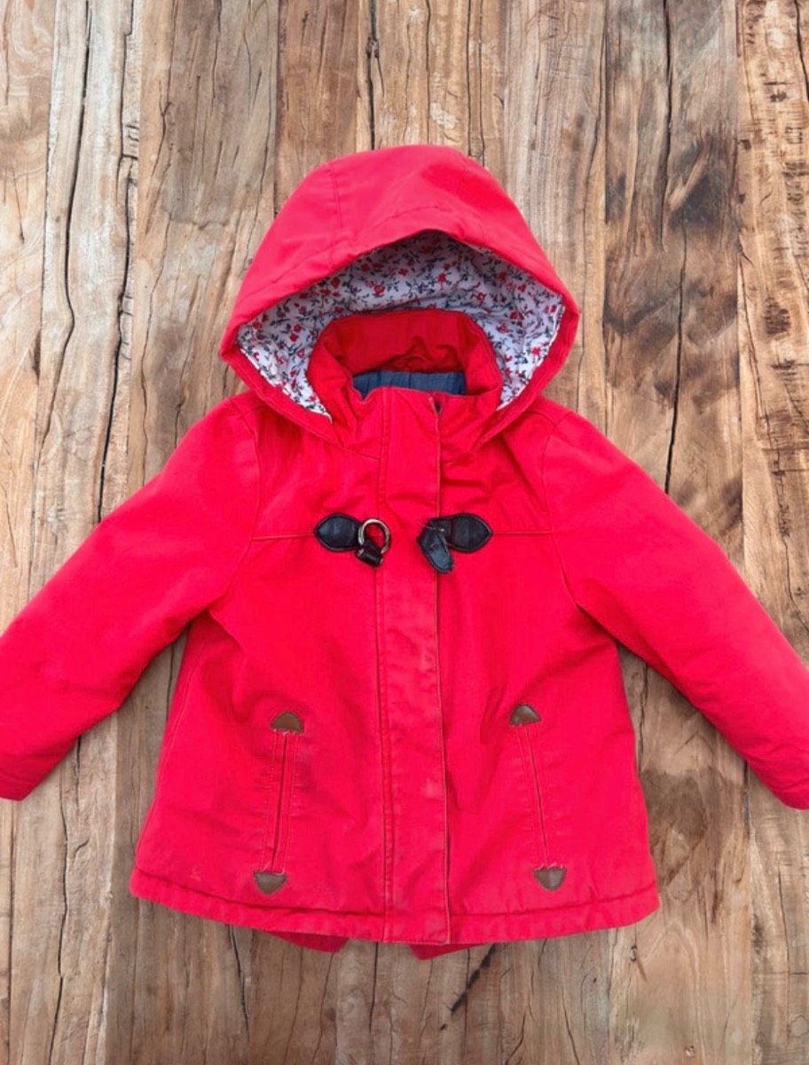 Cyrillus | red hooded coat with floral lining | size 3
