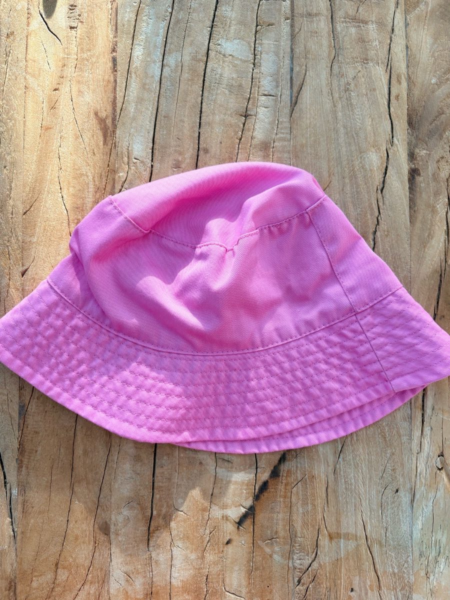 Primark pink bucket hat size 7-10 years