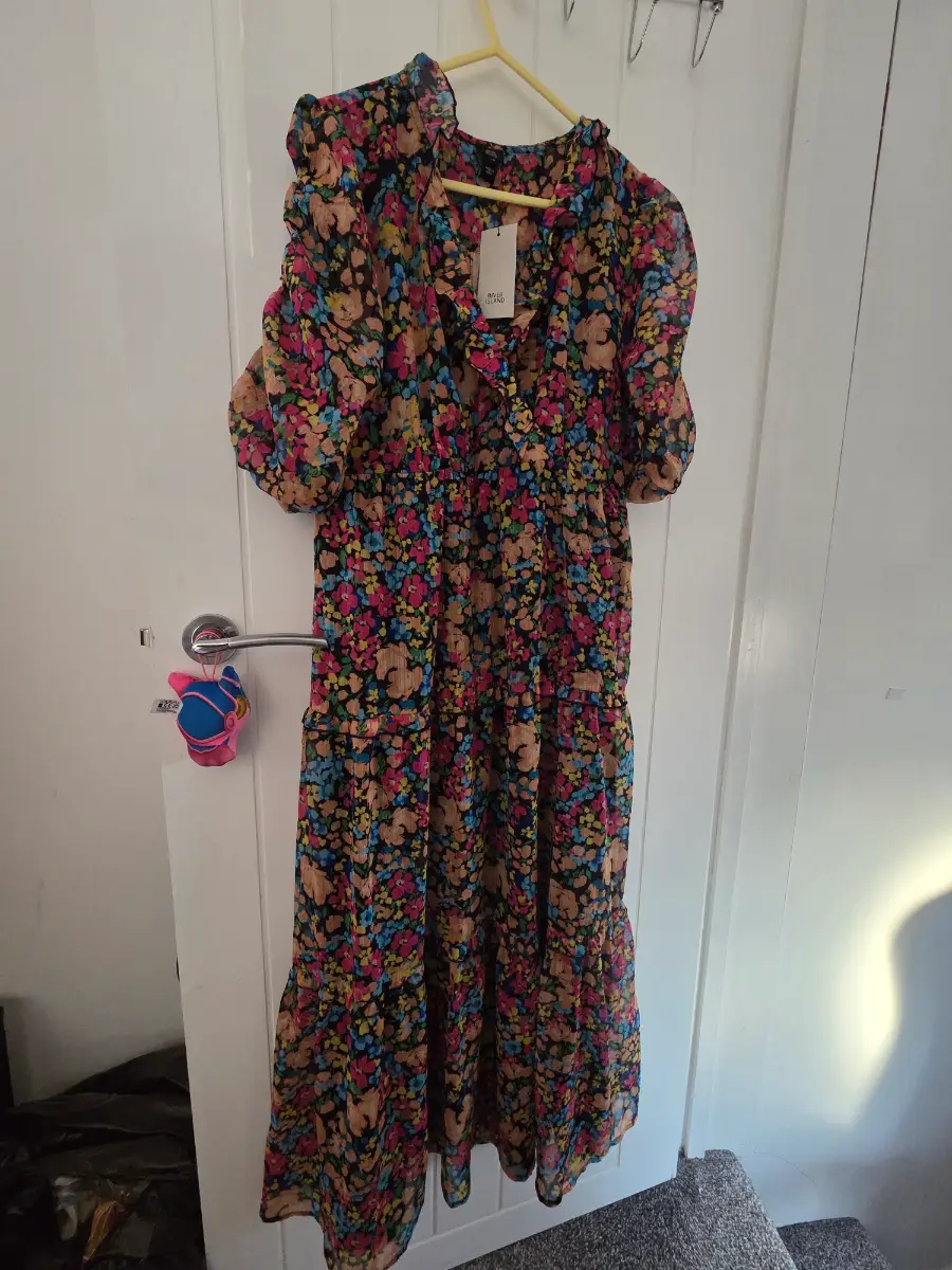 River Island Floral Midi Dress UK 10 | New With Tags | Ruffle V-Neck Puff Sleeve