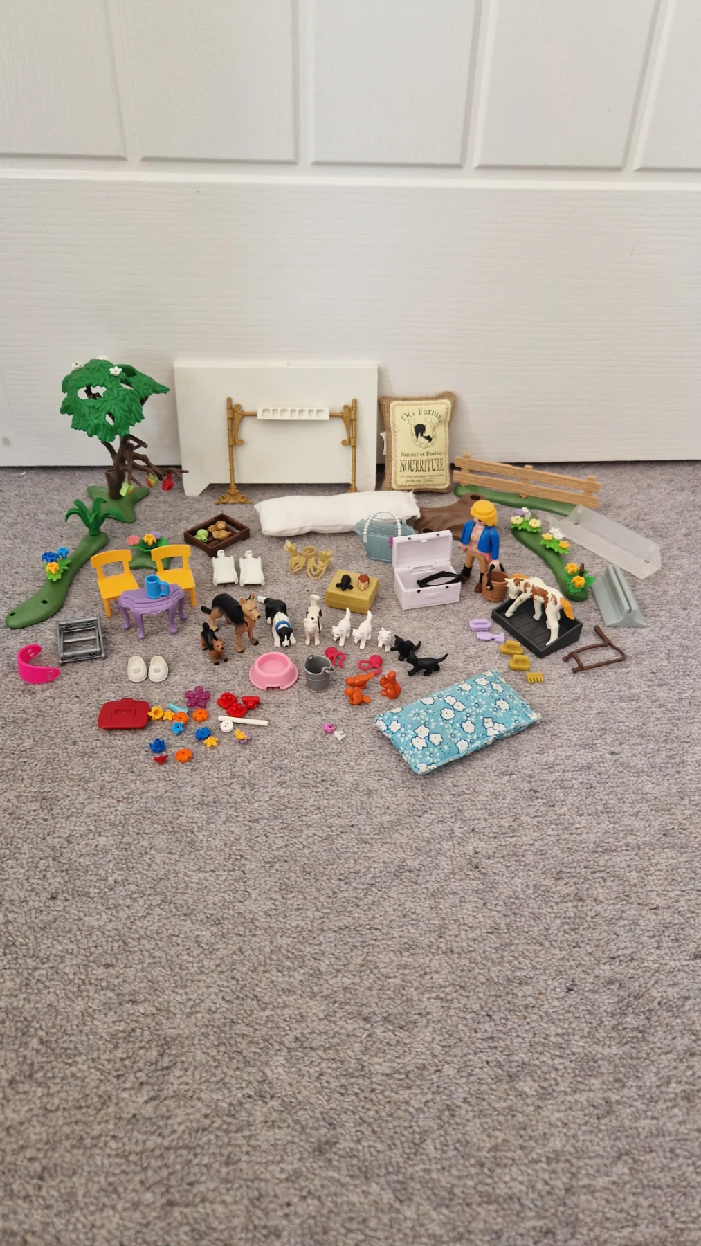 Playmobil Large mixed Sets/ Pieces- Horse, Figure, Dogs, Cats, Flowers etc.