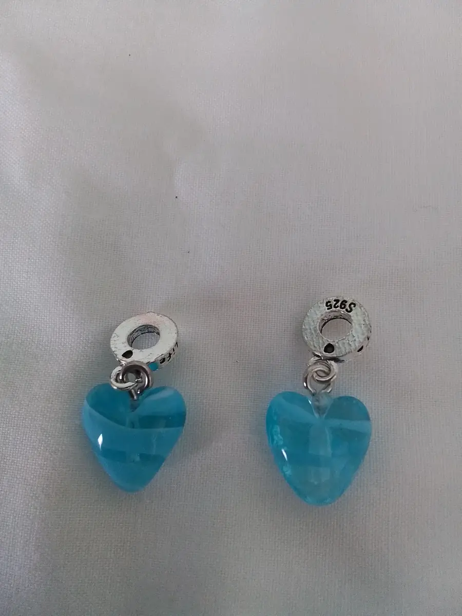2x heart bracelet charms