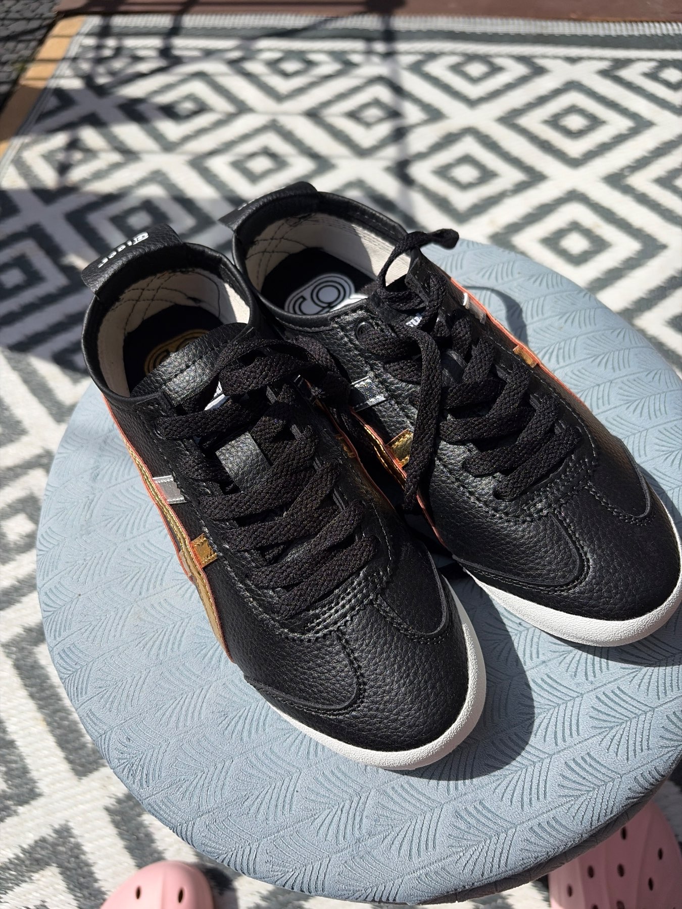 Onitsuka Trainers UK 4.5