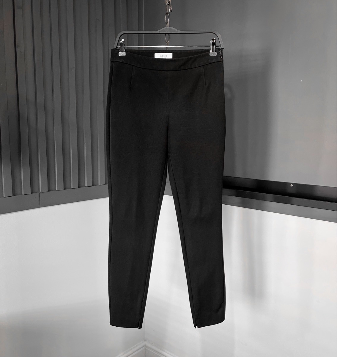 Reiss Woman’s Ladies Plain Black Skinny Smart Office Trousers Pants Bottoms UK10 EU38