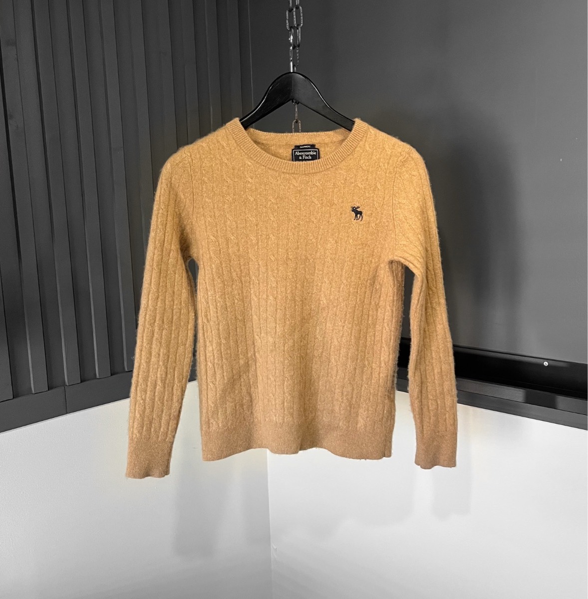 Abercrombie & Fitch Tan Beige Knit 100% Cashmere Crewneck Jumper Pullover Sweater Size Small S-M