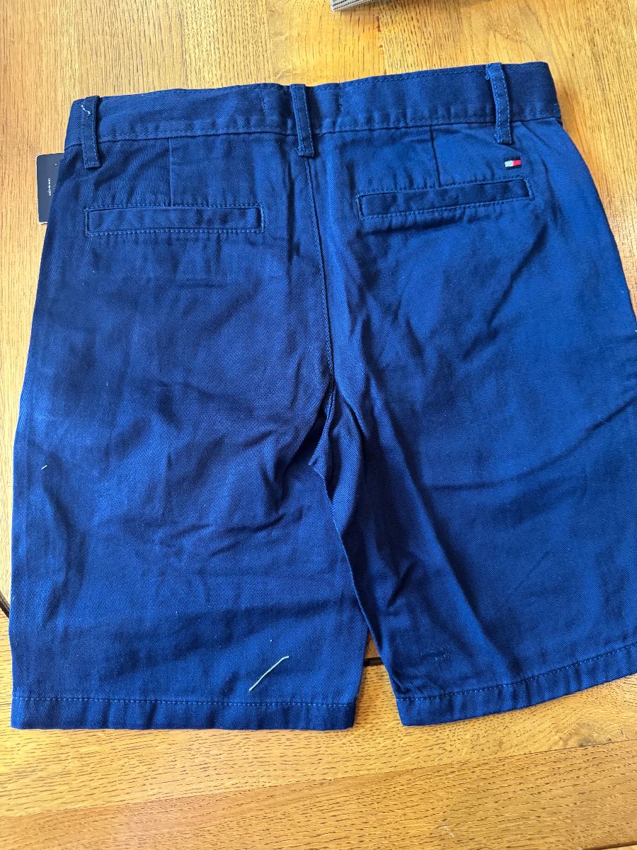 Tommy Hilfiger boys shorts age 8 new with tags