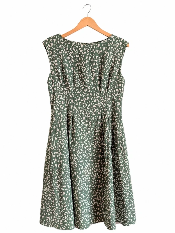 (7) Green Midi Dress size XL (best fit UK 16) Flattering Fit Pocket Dress Summer Casual