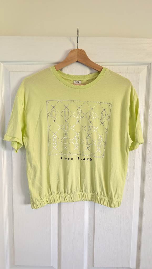 girls yellow river island top