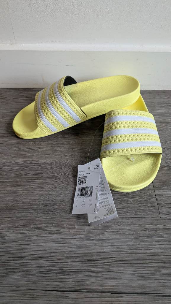 ladies yellow adidas sliders