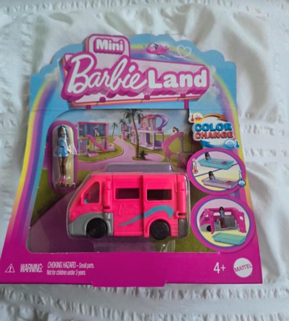 Barbie Land Colour Change