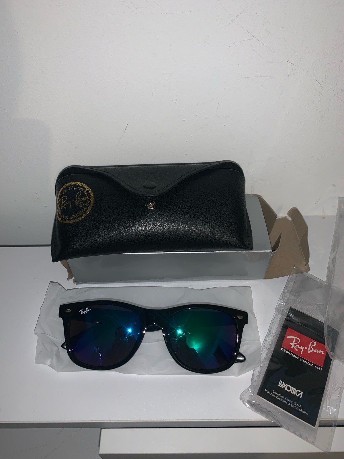 Ray-Ban New Wayfarer Flash sunglasses