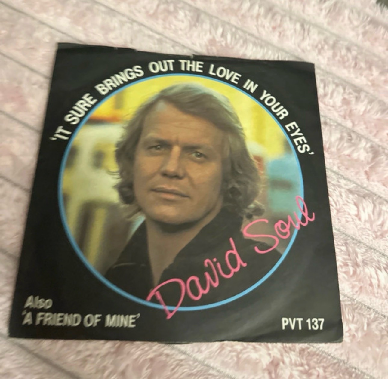 David Soul It sure brings out the love in your eyes