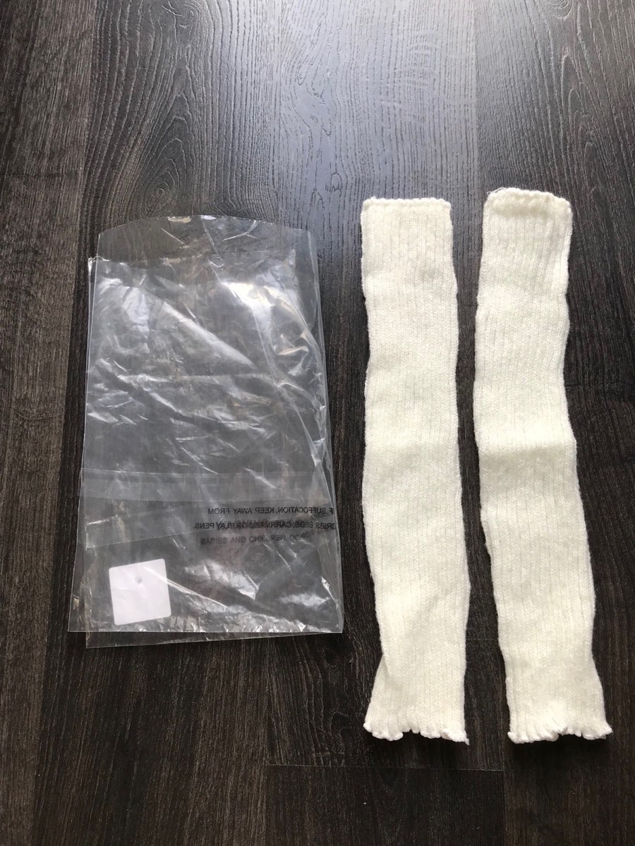 White cream leg warmers 80s party K-pop socks kawaii harajuku gothic goth alt emo scene Y2K 2000s