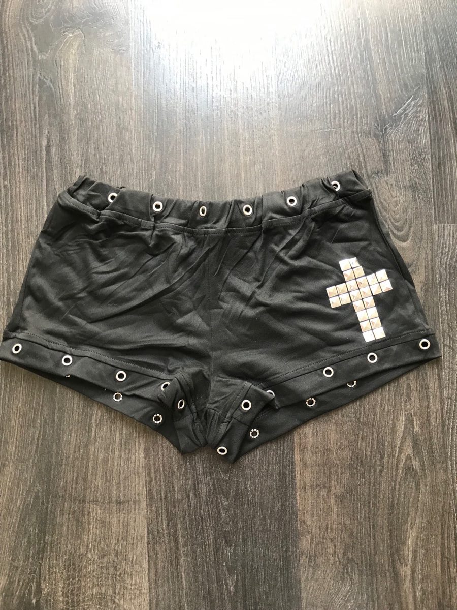 Black short shorts booty silver cross gothic goth emo alt alternative scene Y2K 2000s S