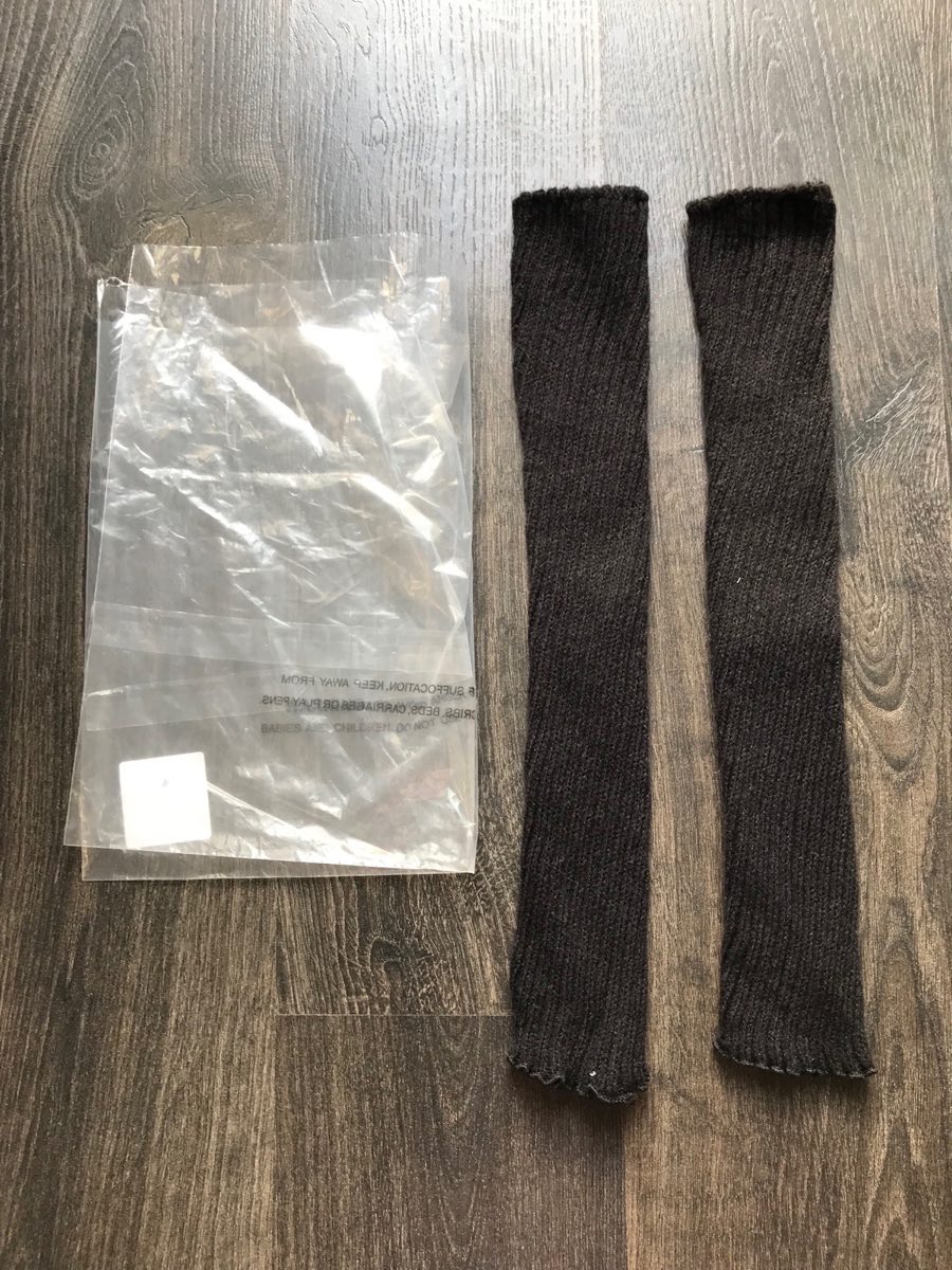 Black leg warmers 80s party K-pop socks kawaii harajuku gothic goth alt emo scene Y2K 2000s