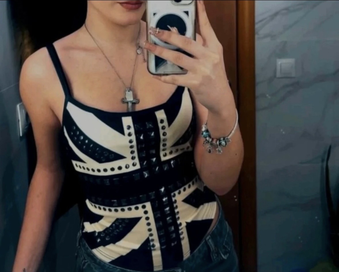 Black white tank top silver studs studded Union Jack Crop top S