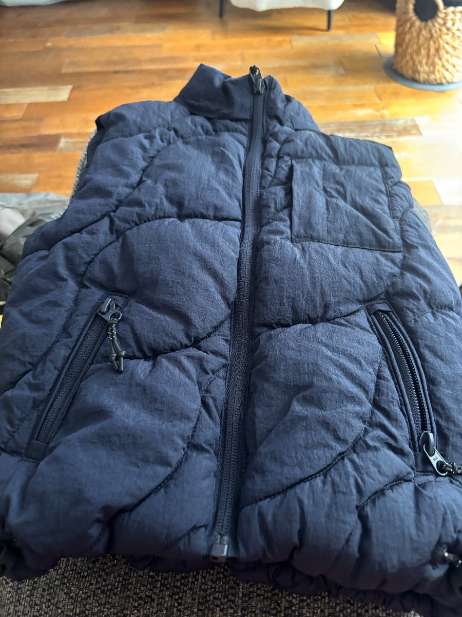 Next gillet boys size 4-5