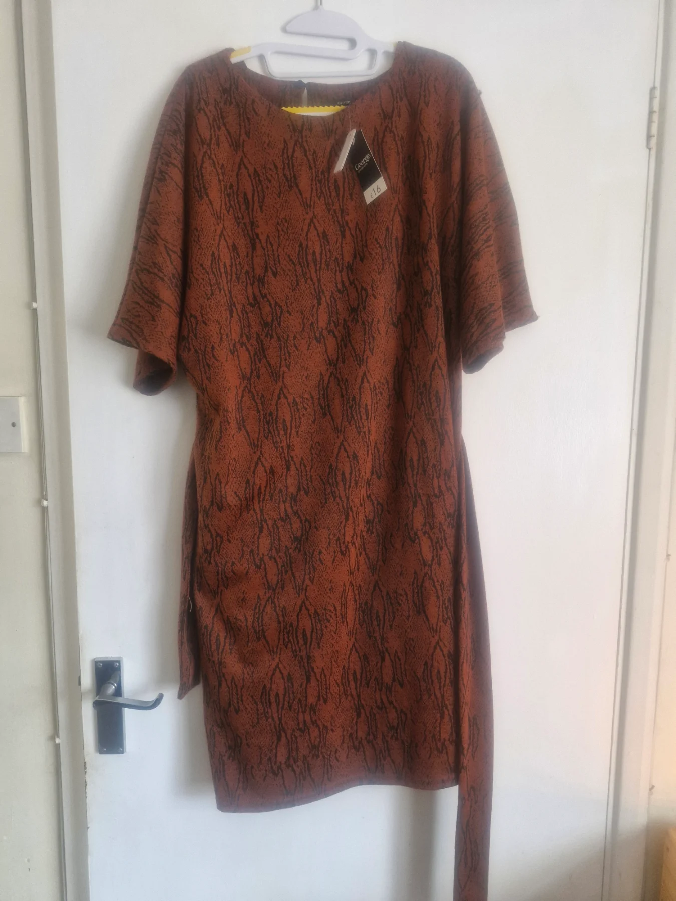 Bnwt winter dress from george 24