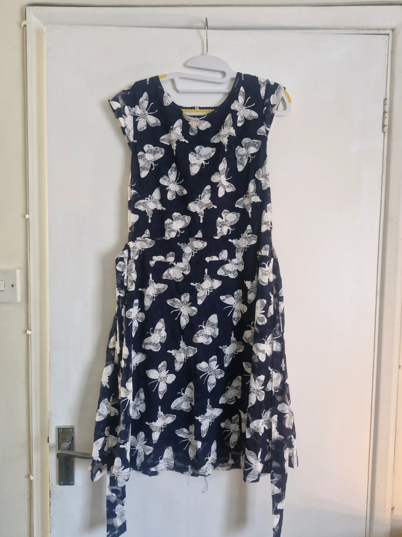 Apricot dress size 14