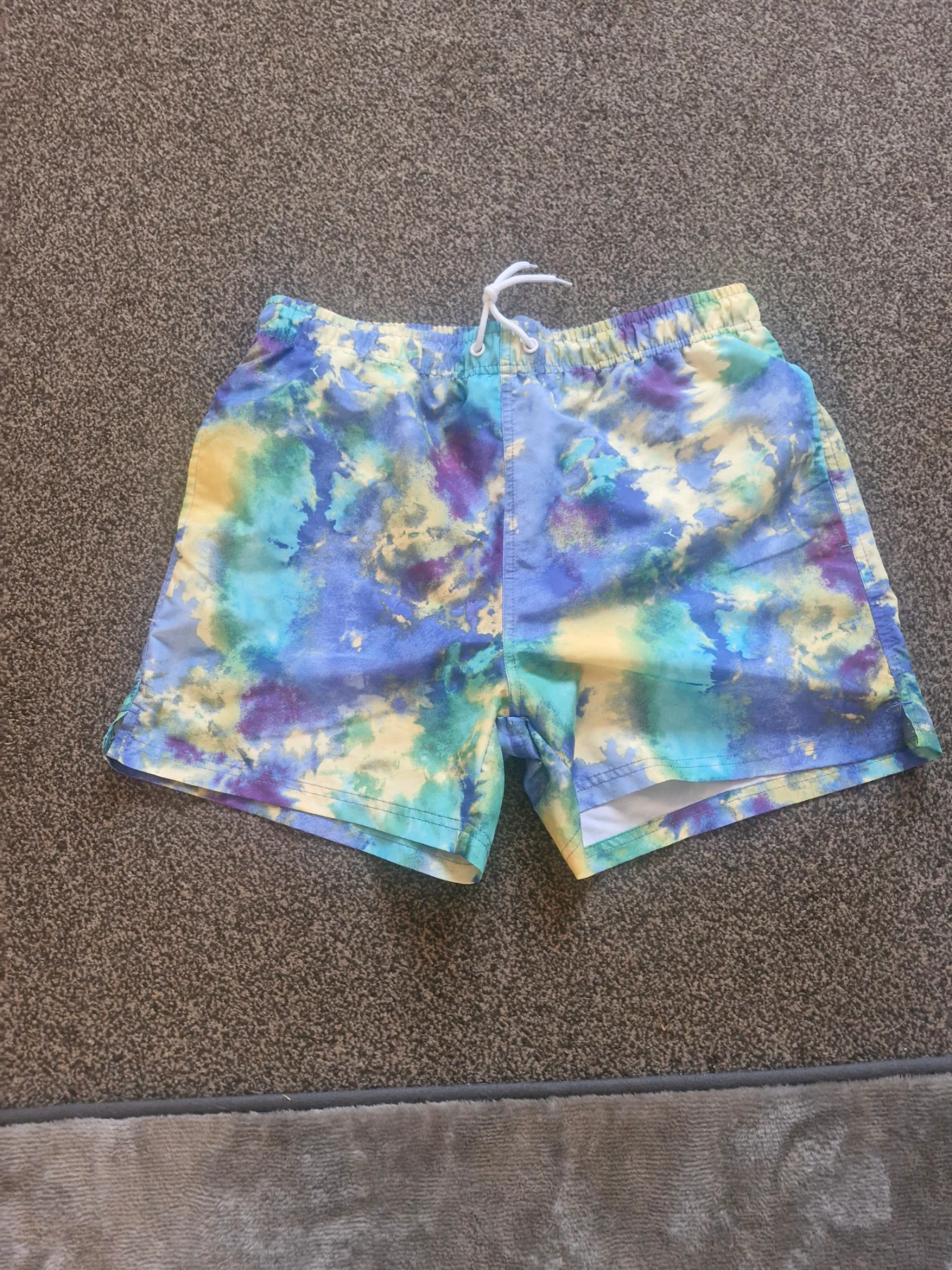 New Without Tags size medium