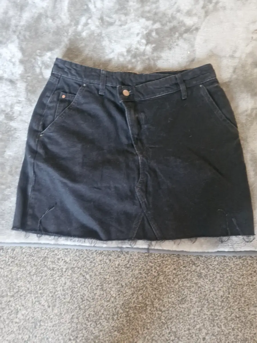 River island distressed skirt size 12