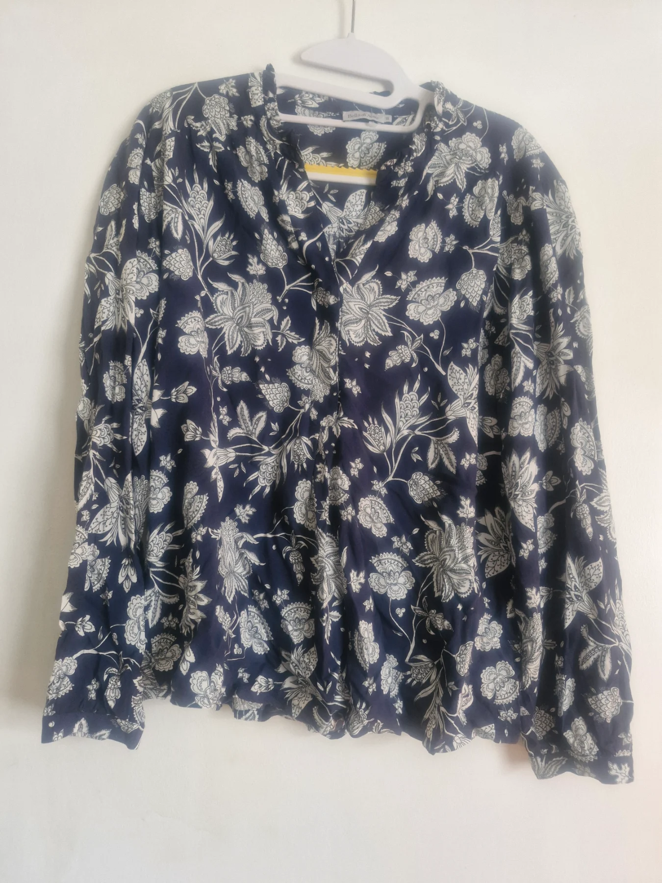 New Without Tags Bella di nottr blouse size 16