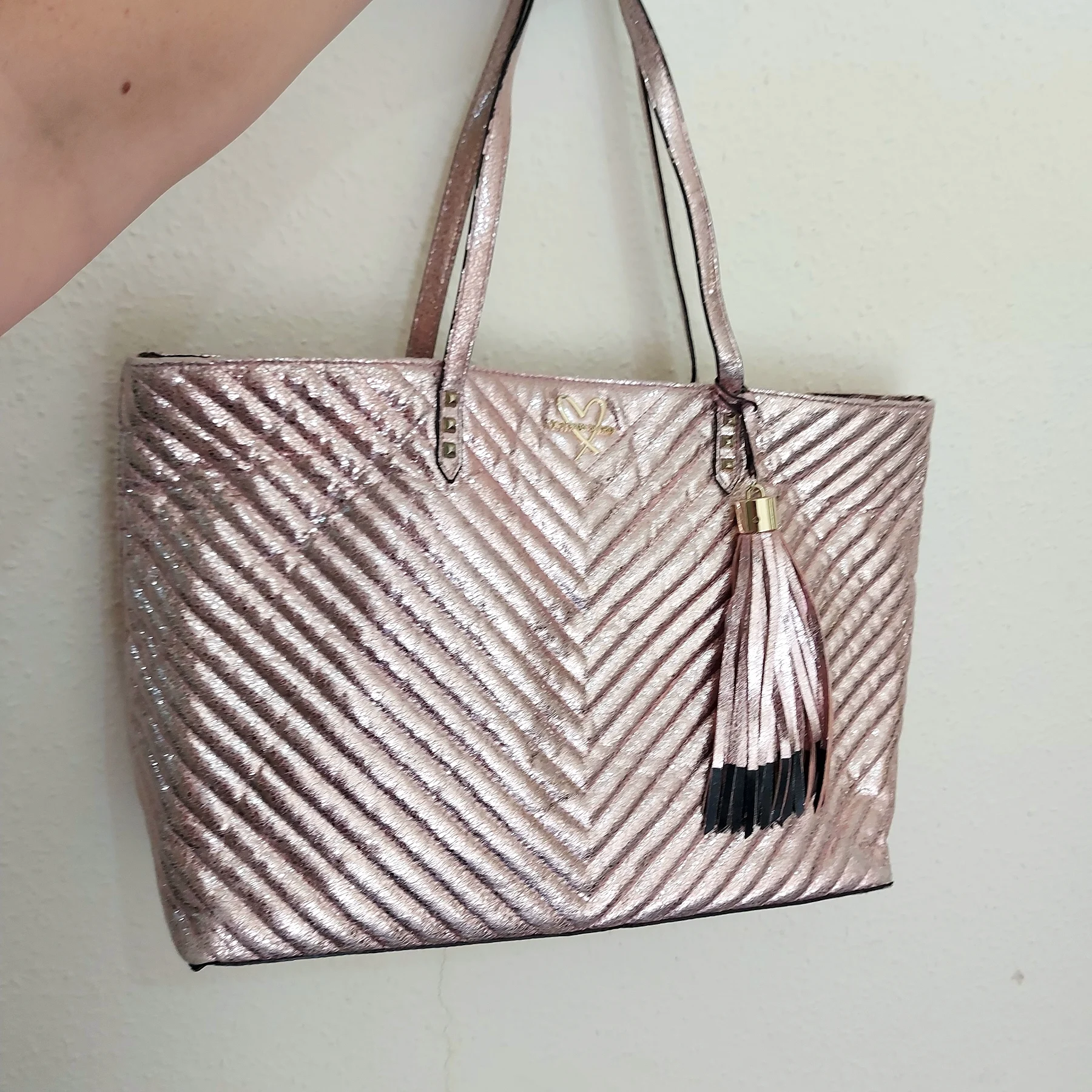 Large Victoria Secret handbag - pink tote shoulder bag