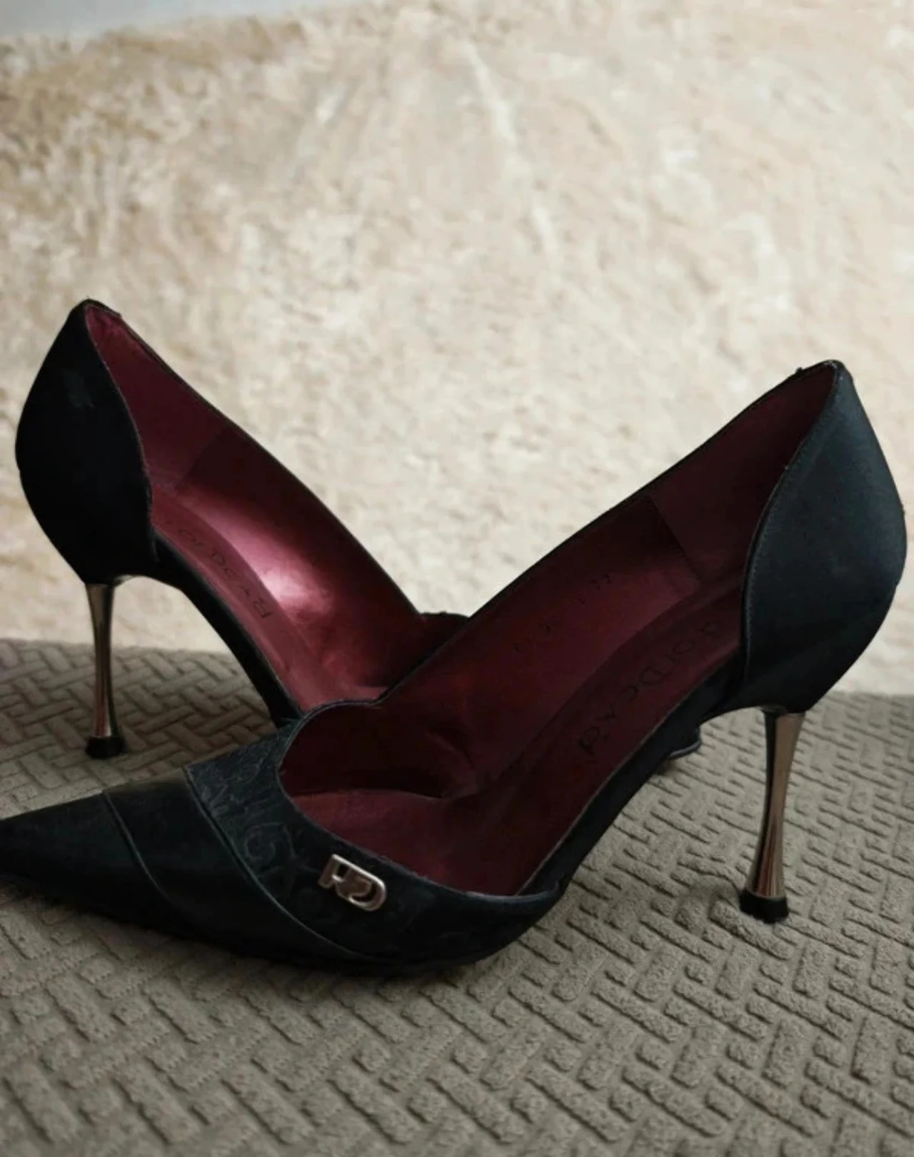 Red or Dead black y2k vintage 00's heels size 39/6
