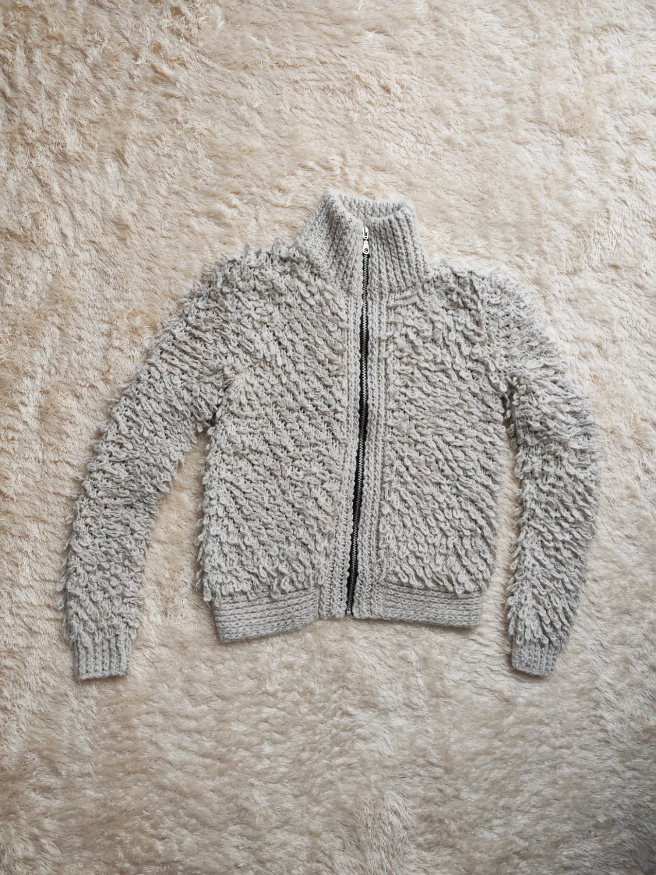 Topshop gray cardigan fluffy looped knit fabric features a high collar size 10