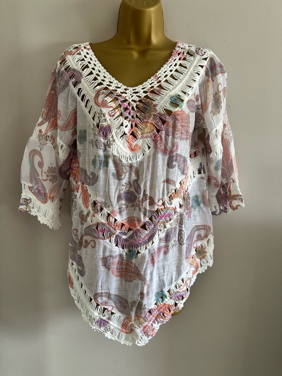 Apricot top size small/medium