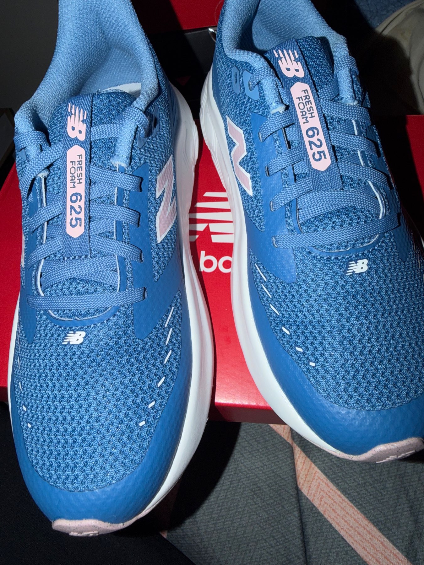 New balance blue trainers size 4