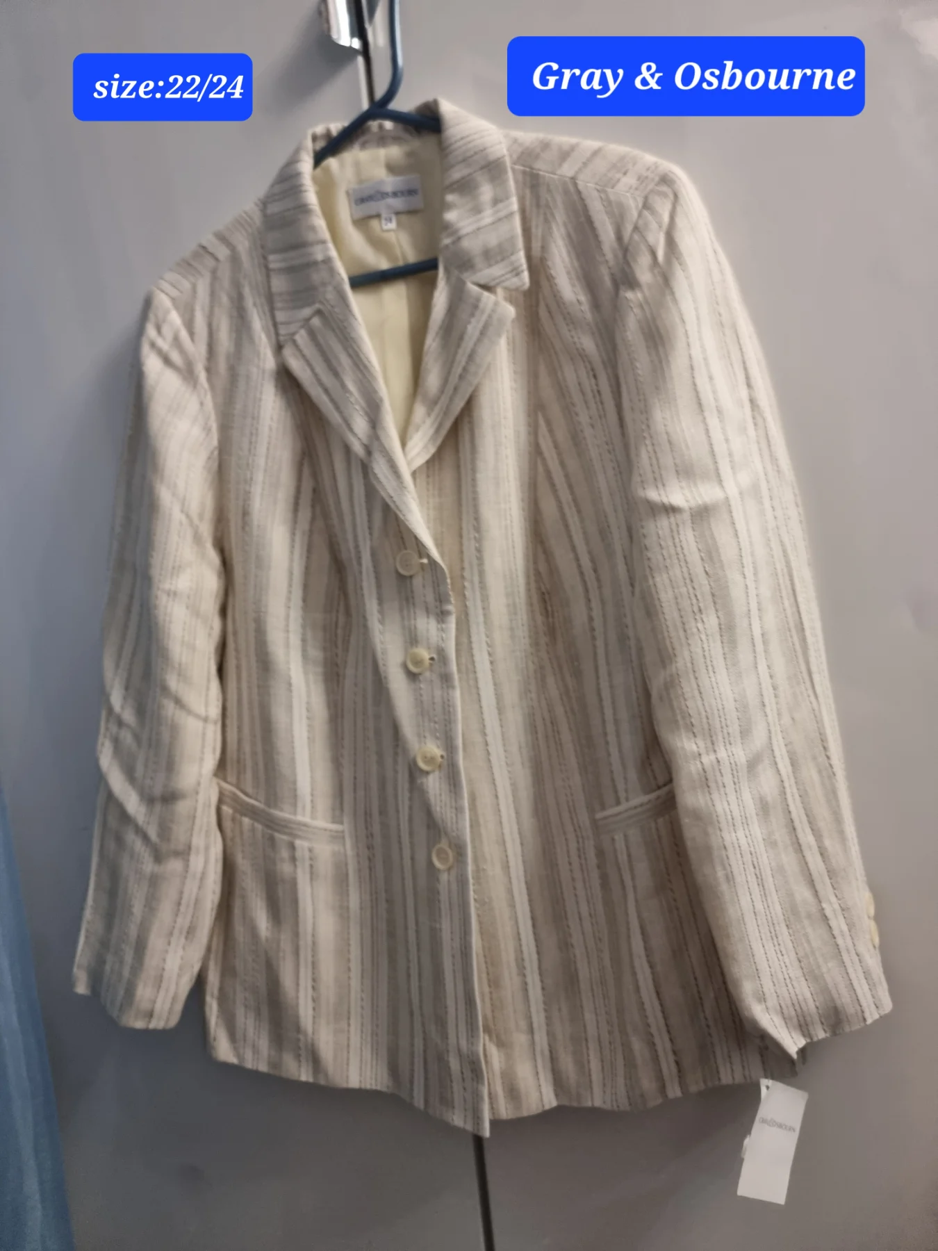BNWT Gray& Osbourn ladies blazer,size 24