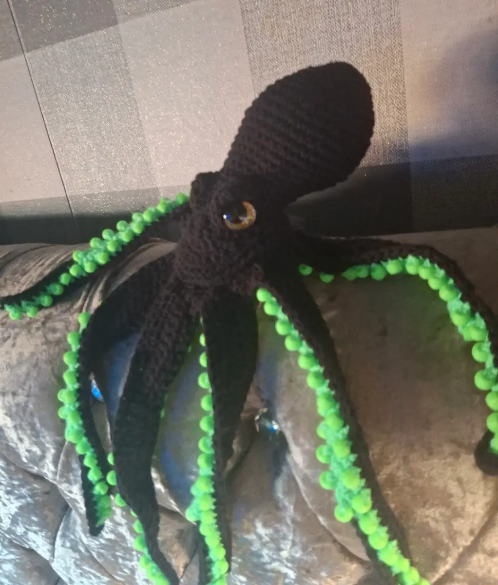 Weighted sensory fidget octopus