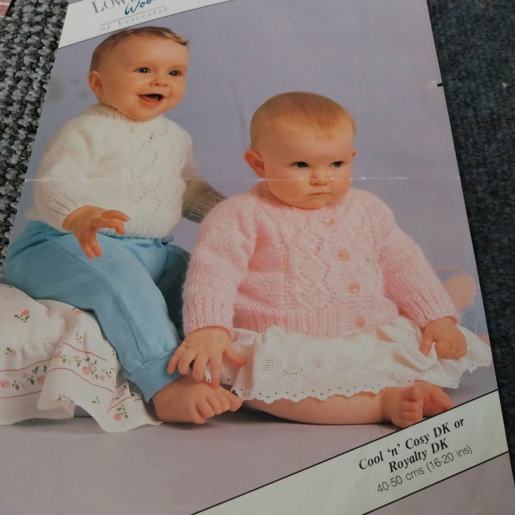 Sweater and cardigan knitting pattern for baby