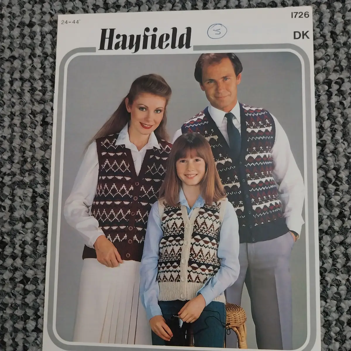 Knitting pattern for waistcoat num 1726