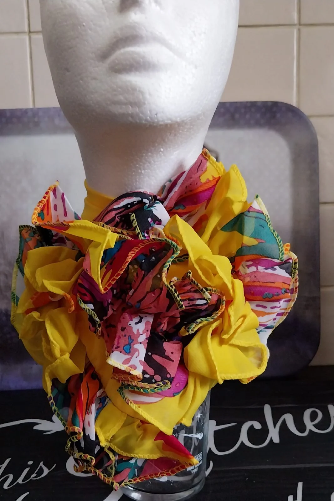 Yellow neck frill