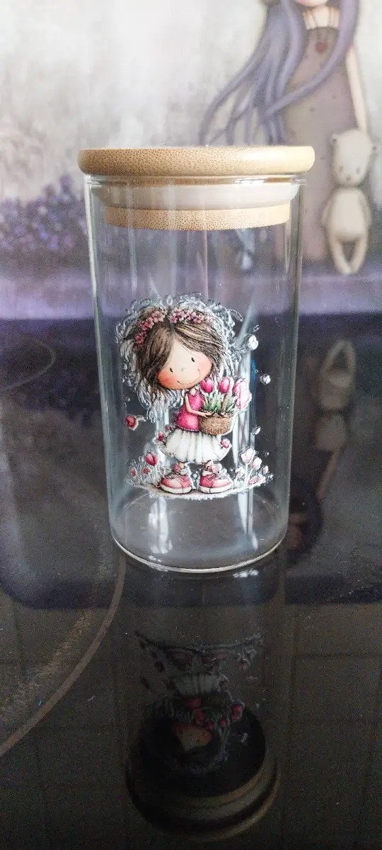 Mum glass container with bamboo lid