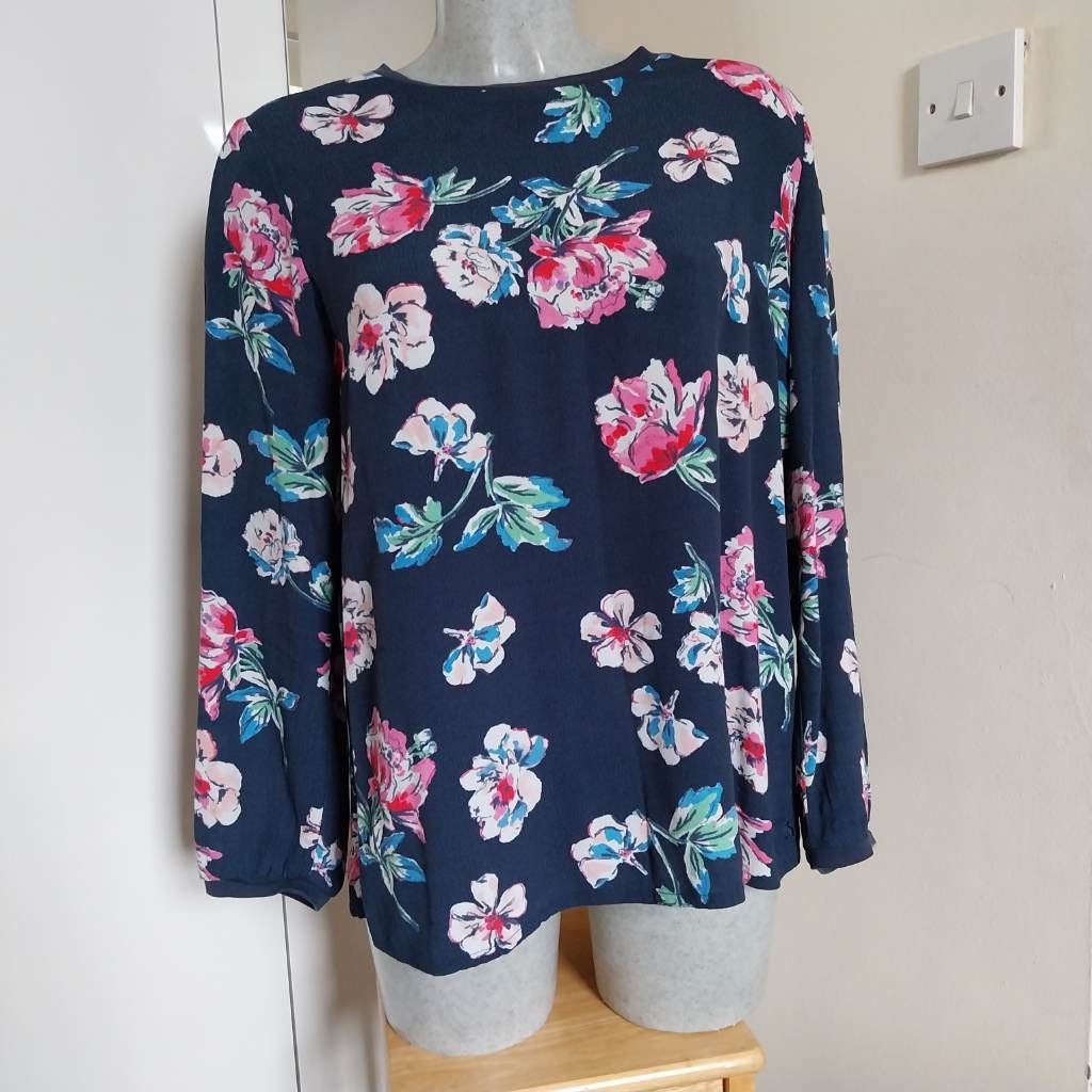 Floral long sleeved top by joules