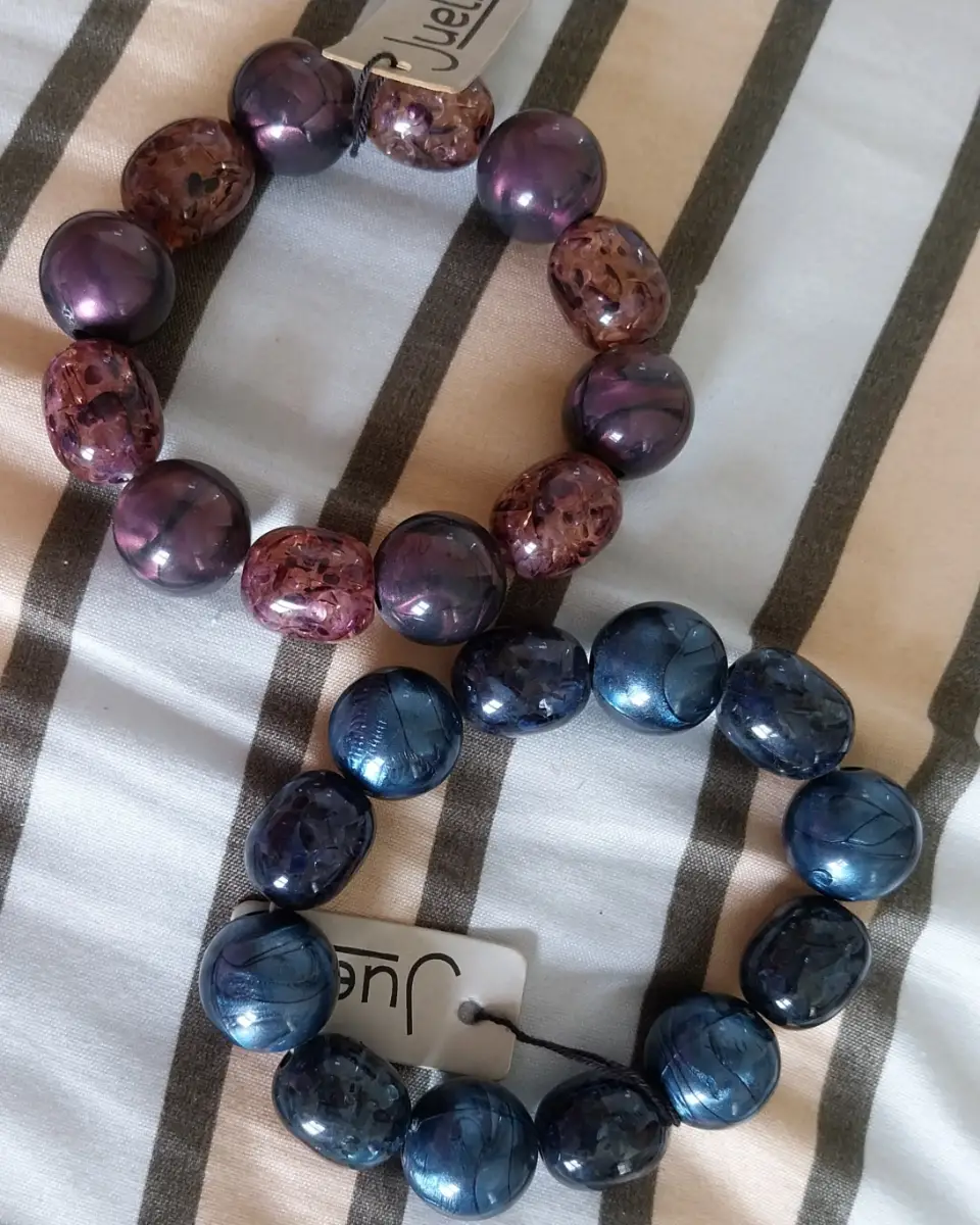 Elasticated bracelets 1 blue 1 brown