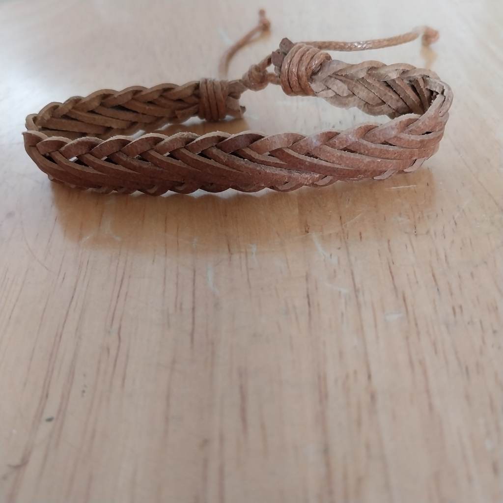 Friendship bracelet
