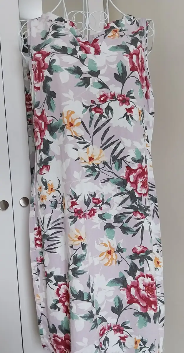 Dress floral sleeveless
