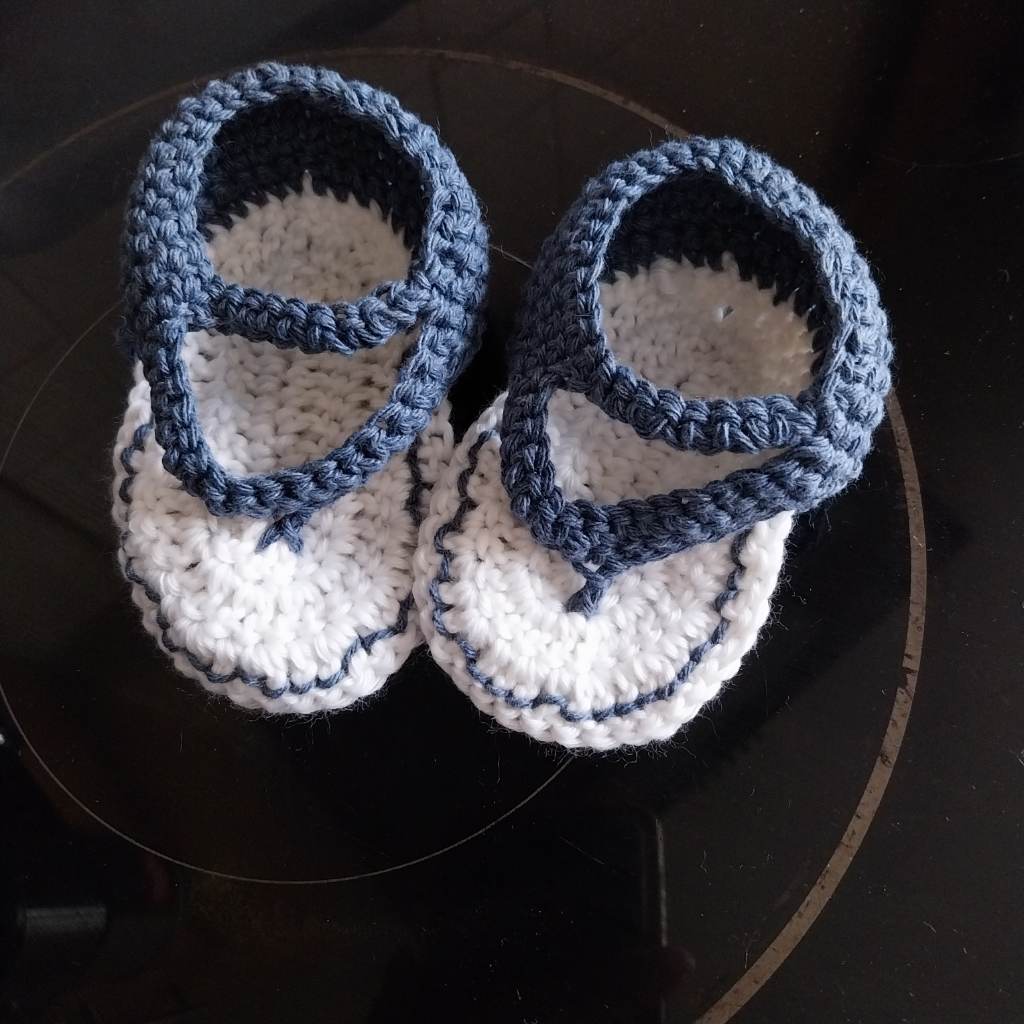 Handmade crochet baby flipflops